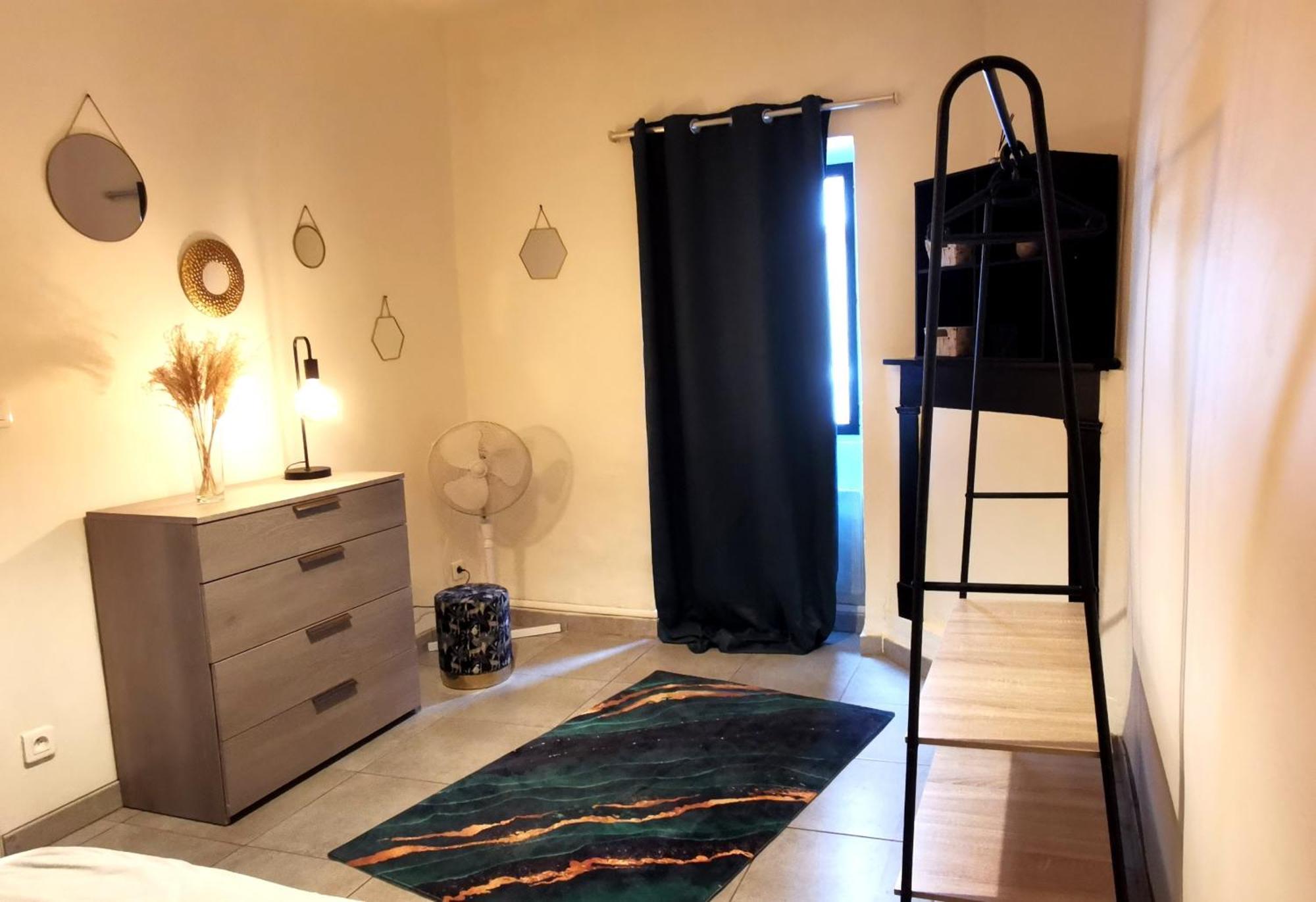 Appartement En Plein Coeur De Macon H Екстер'єр фото